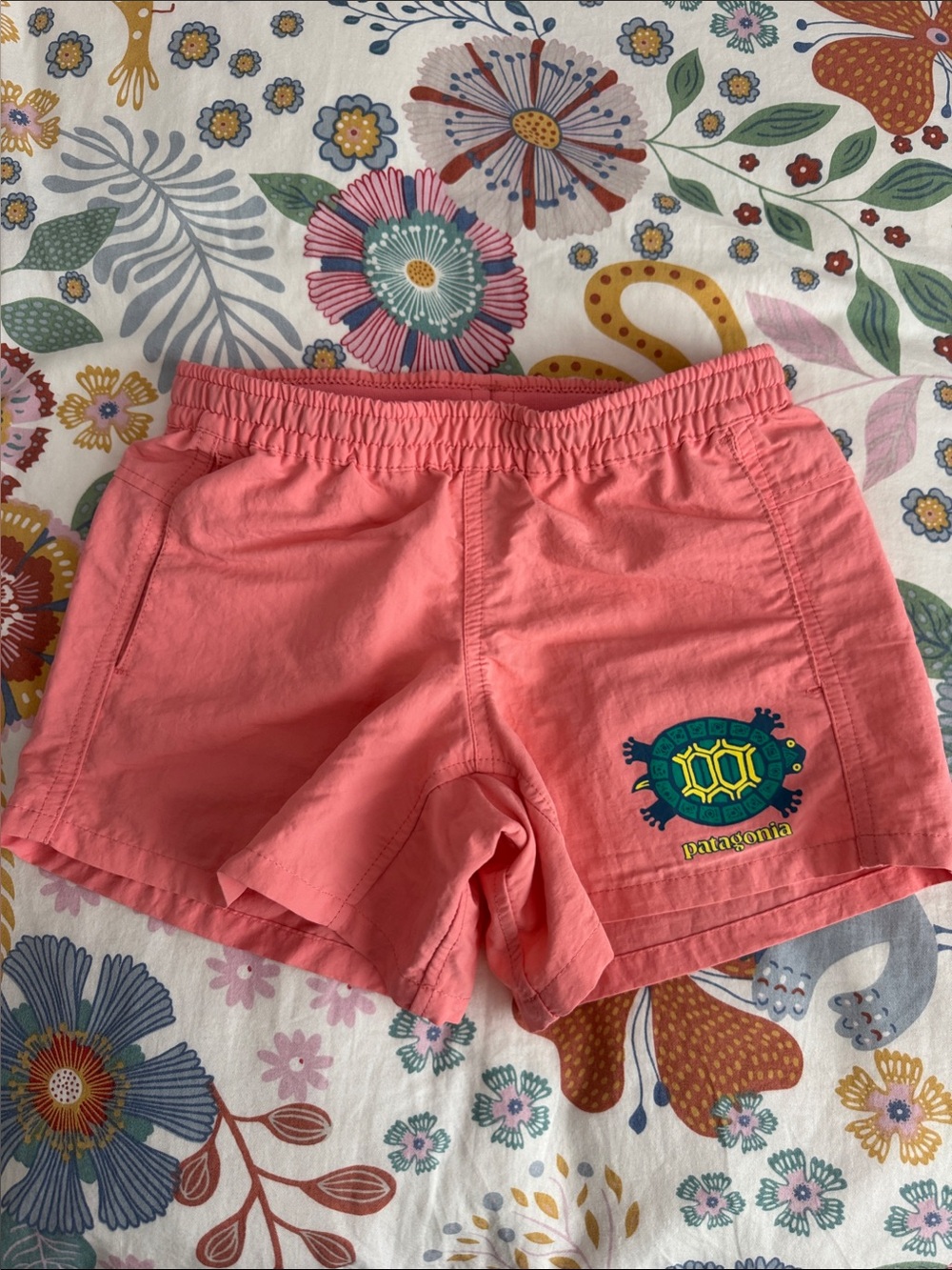 Patagonia Coral Pink kids Elastic-Waist Athletic Shorts with Turtle Patch